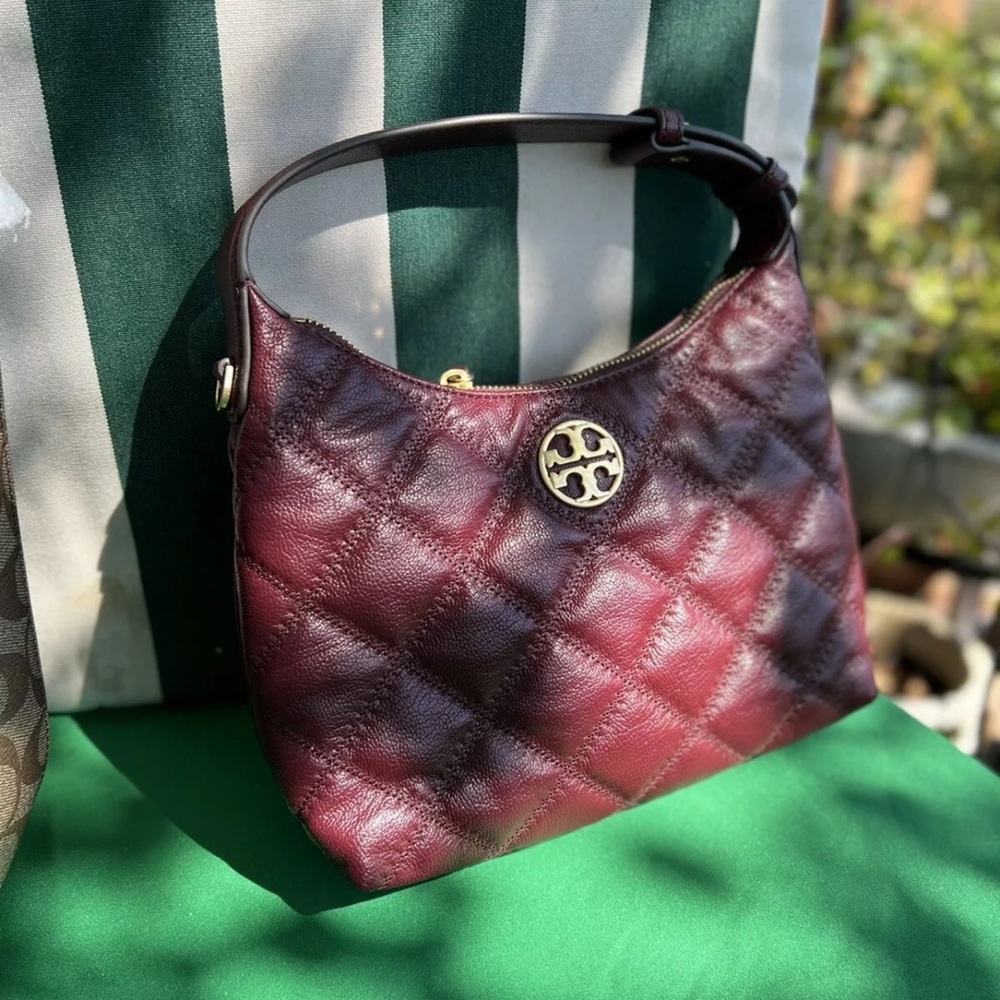 NWT 100% authentic Tory Burch Willa  Hobo Bag